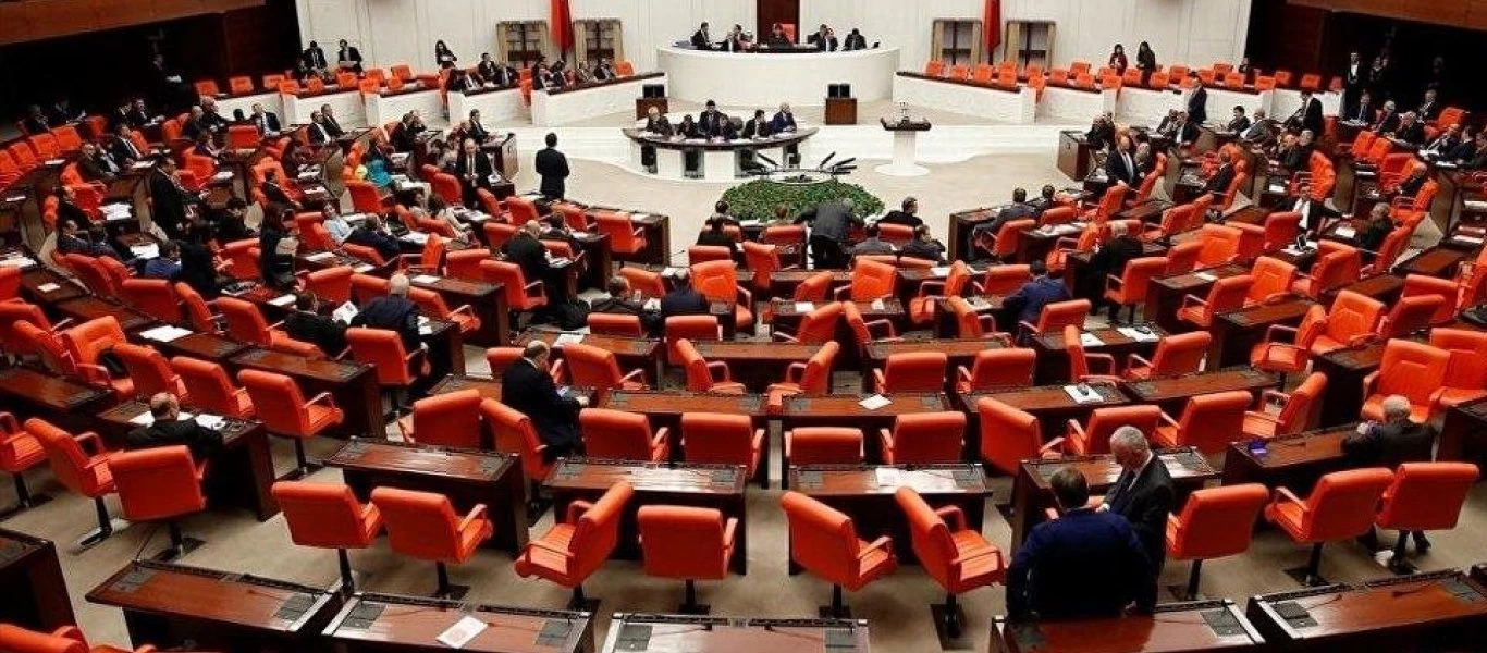 Στην τουρκική Βουλή για επικύρωση η στρατιωτική συμφωνία με την Τρίπολη